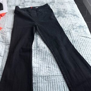 Span. Black Flared Jeans